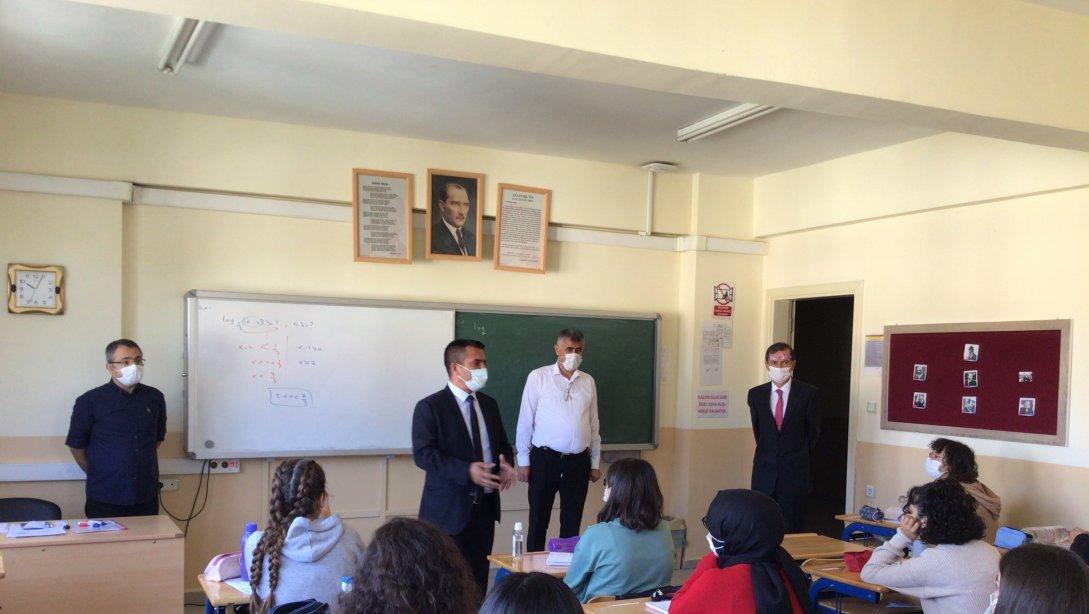 İlçe Milli Eğitim Müdürümüz Sayın Akif Tak ,Fatma Mehmet Cadıl Fen Lisesini Ziyaret Etti.